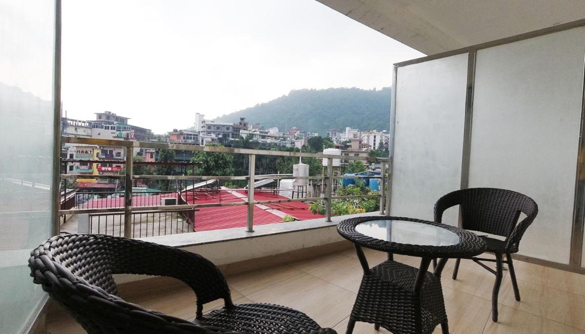 Hotel The Classio Rishikesh Exterior photo